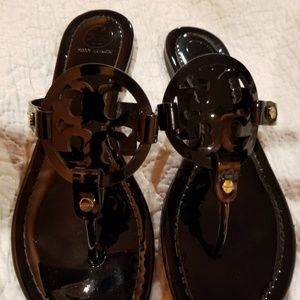 tory burch Miller run sandles size 8